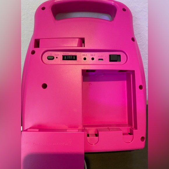 Trolls World Tour 2 Bluetooth MP3 Karaoke Machine Player Portable w/ Light Show - Picture 7 of 11